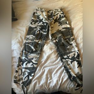 Thrifted camo cargo pants